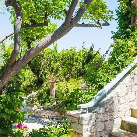 Guest house Palaeopoli Avlemonas