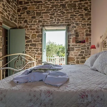 Palaeopoli Guest house